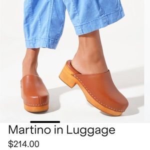 NWOT Martino Clogs in Luggage size 8